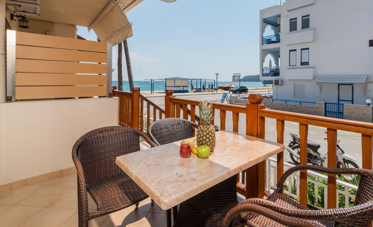 House Kostas On The Beach Sarti Esterno foto