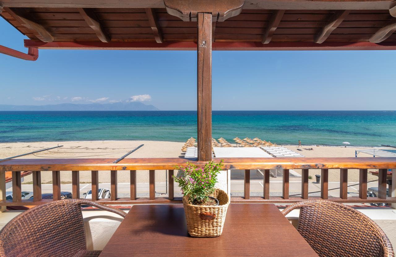 House Kostas On The Beach Sarti Esterno foto