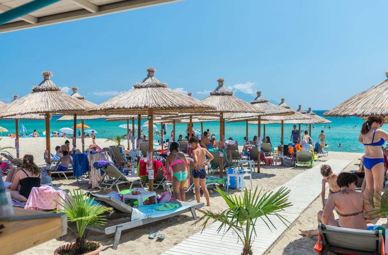 House Kostas On The Beach Sarti Esterno foto