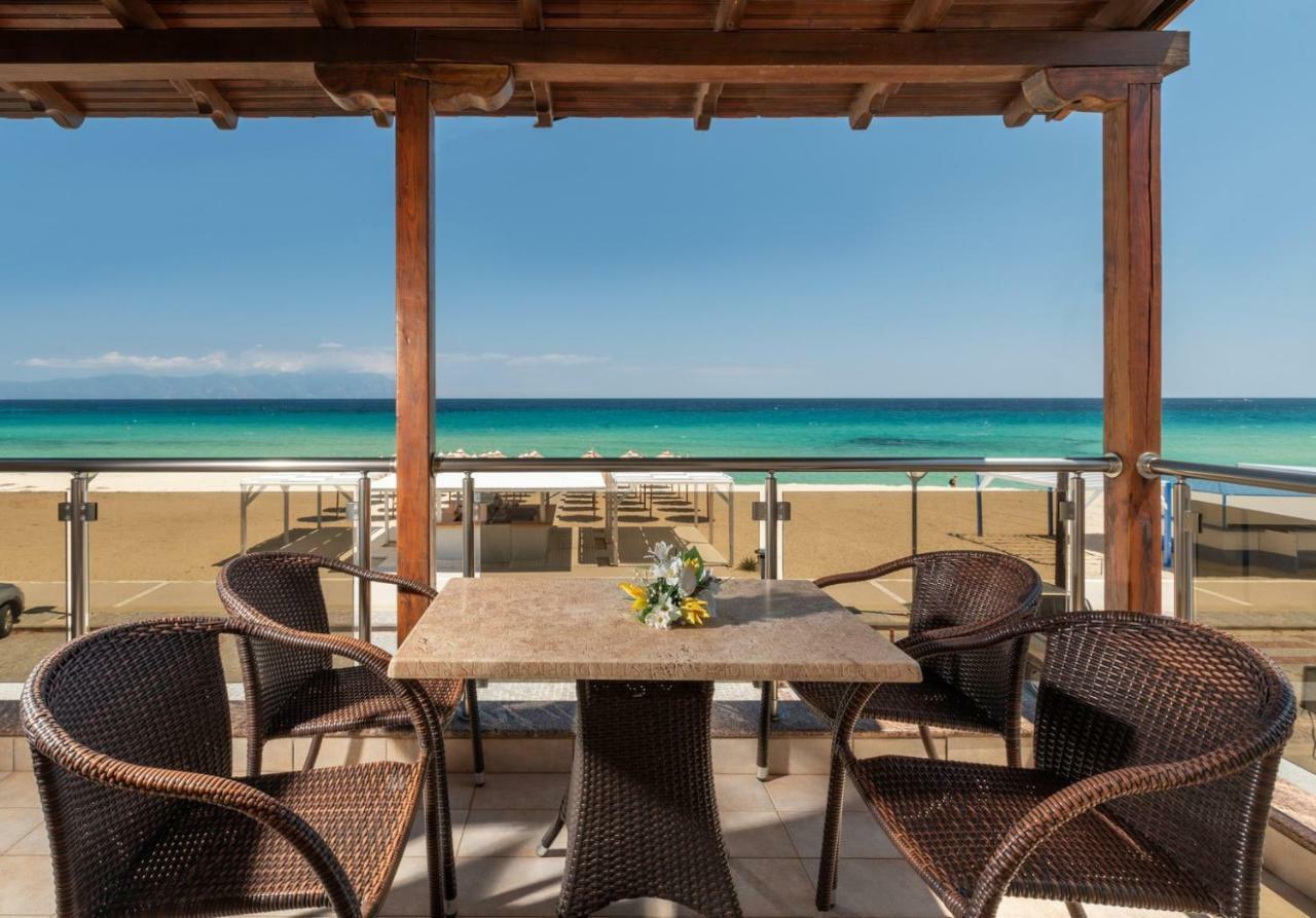 House Kostas On The Beach Sarti Esterno foto