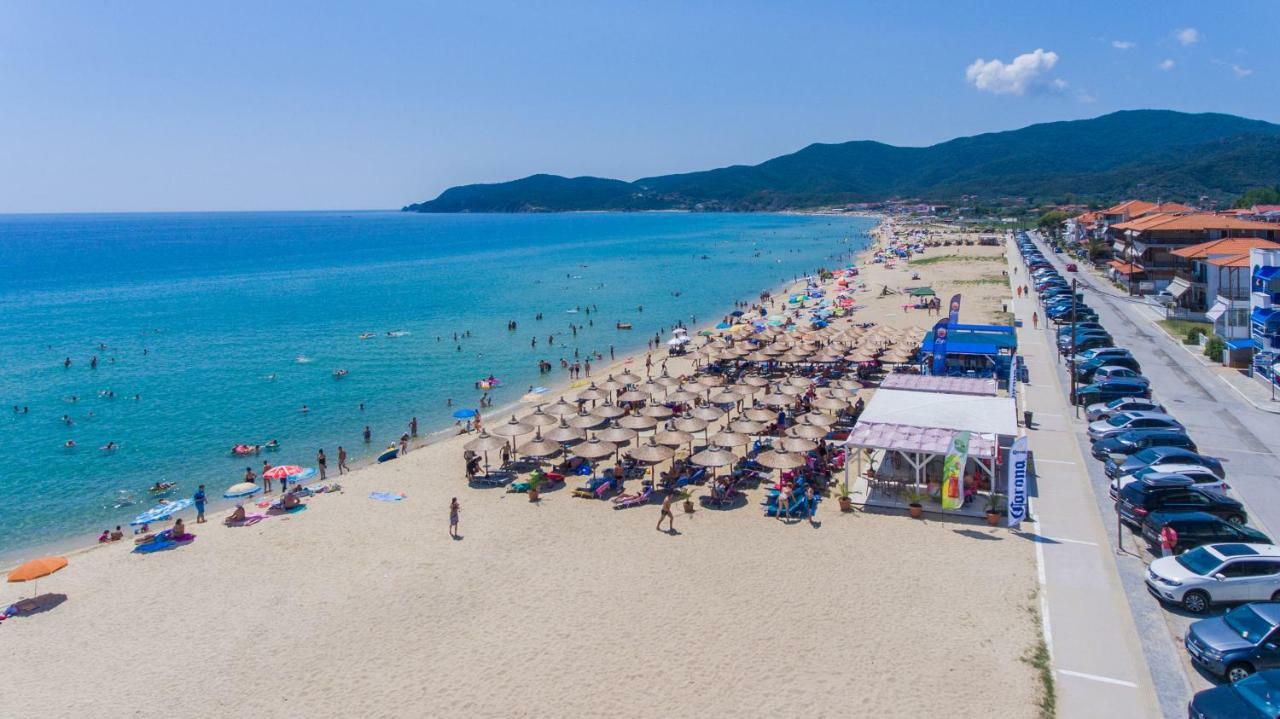 House Kostas On The Beach Sarti Esterno foto