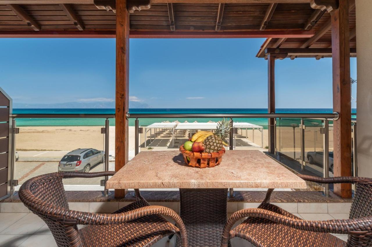 House Kostas On The Beach Sarti Esterno foto